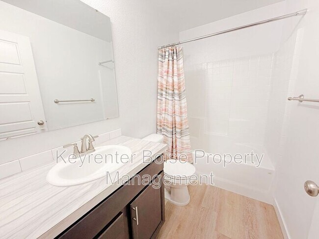 Foto del edificio - 2929 W Silver River St