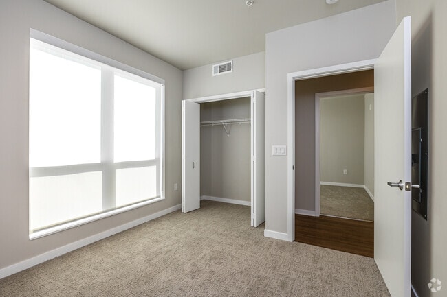3BR, 2BA_Ford - 1348 SF - Darby at Briarcliff