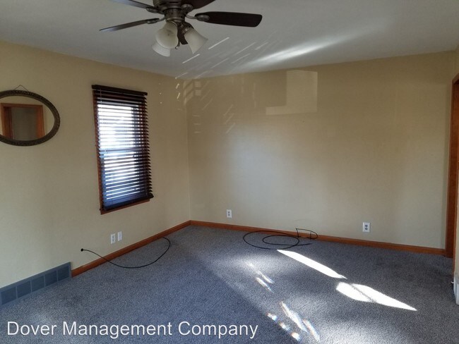 Building Photo - 3 br, 1.5 bath House - 203 S 18th St