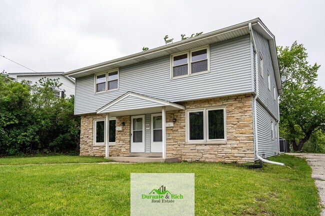 Foto del edificio - 1434 Josephine St