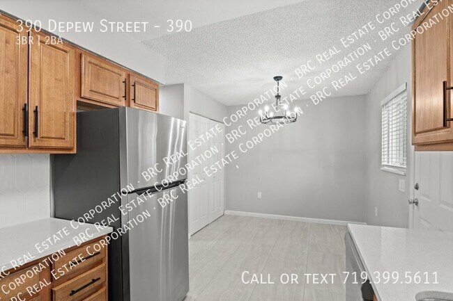 Foto del edificio - 390 Depew St