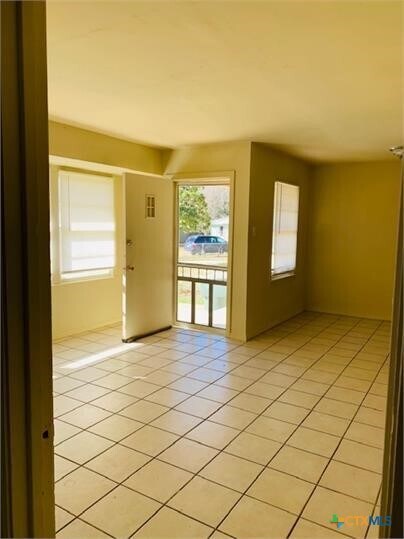 Foto del edificio - 1703 Smith Dr