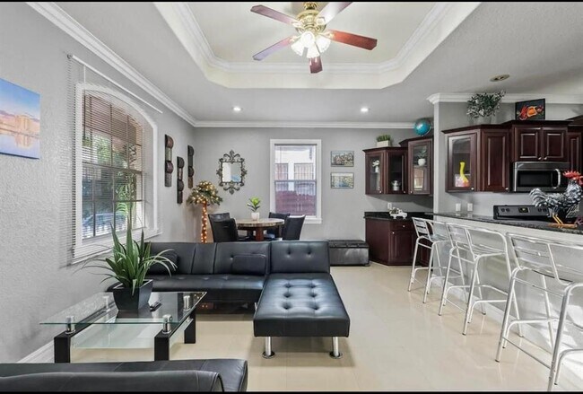 Foto del edificio - 2324 W Palmetto St