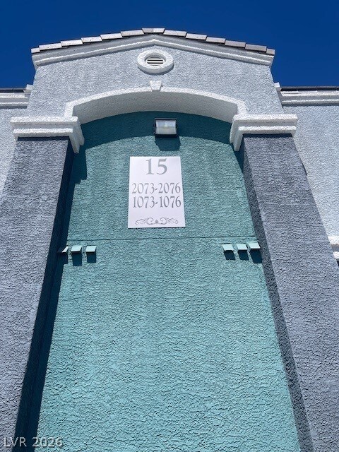 Foto del edificio - 6955 N Durango Dr