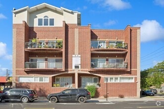 Building Photo - 2801 W Ardmore Ave
