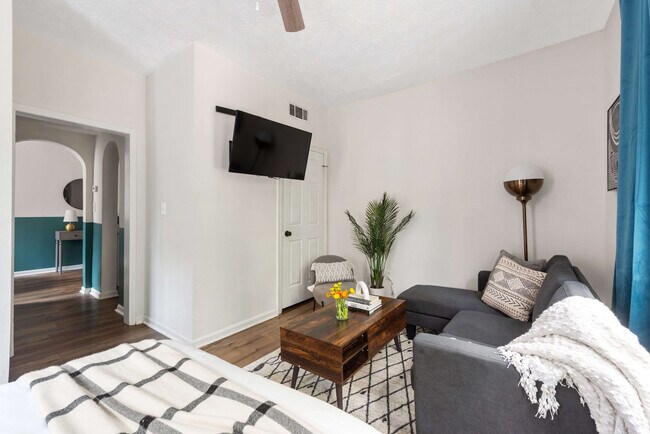 Foto del edificio - 1096 Piedmont Ave NE