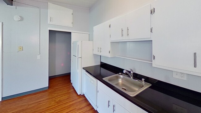 Foto del edificio - The Bungalows at Ahwanee