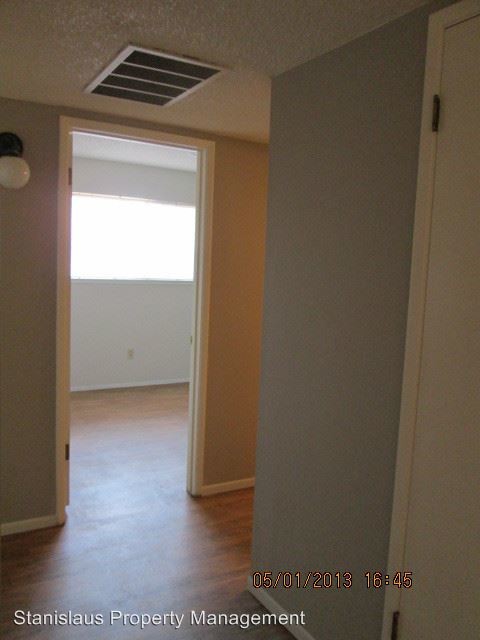 Foto del edificio - 1712-1714 Floyd Ave