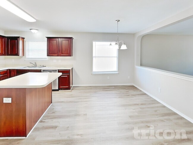 Foto del edificio - 231 Cardinal Way