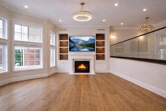 Building Photo - 2430 Swanfield Ct