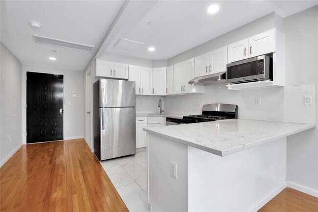 Foto del edificio - 148-36 89th Ave
