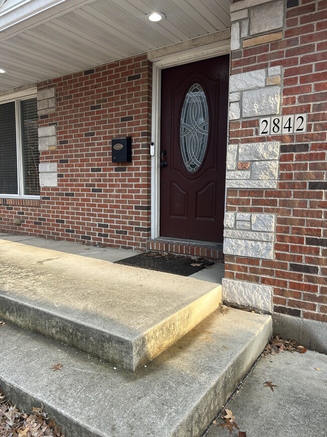 Building Photo - 2842 State St