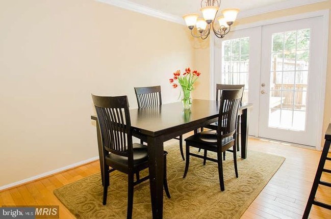 Foto del edificio - 6885 McLean Greens Ct