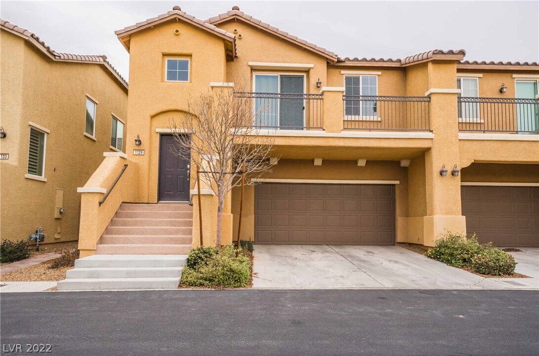 1129 Ricavoli Ct, Henderson, NV 89052 Townhome Rentals in Henderson