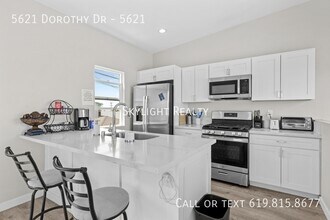 Building Photo - 5621 Dorothy Dr