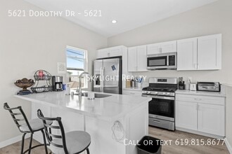 Building Photo - 5621 Dorothy Dr