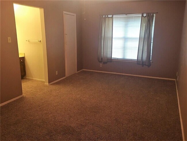 Building Photo - 10312 Timbercrest Ln