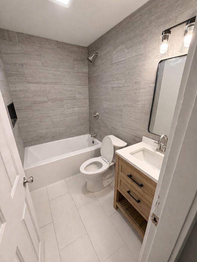 Photo - Twenty Three Deering Apartment