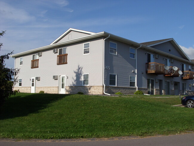 Building Photo - River Run Apartments