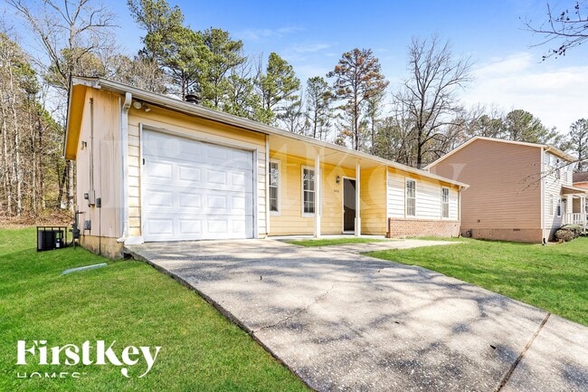 Building Photo - 6450 Peppermill Ln