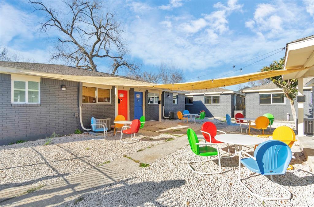 3339 Simmons St Unit 2, Houston, TX 77004 Room for Rent in Houston