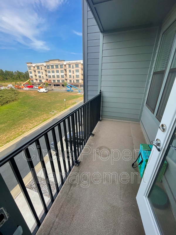 Building Photo - 13411 Launders St