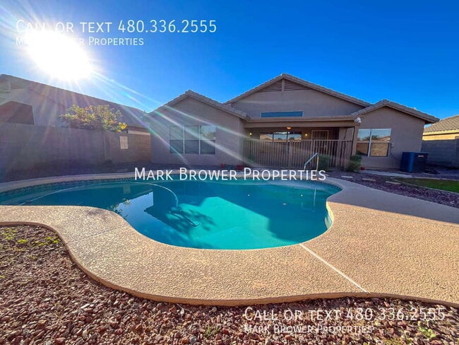 Building Photo - 9446 E Olla Ave