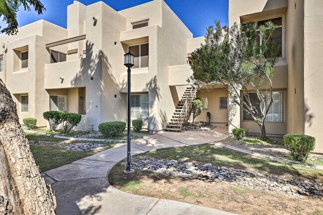 Foto del edificio - 11333 N 92nd St