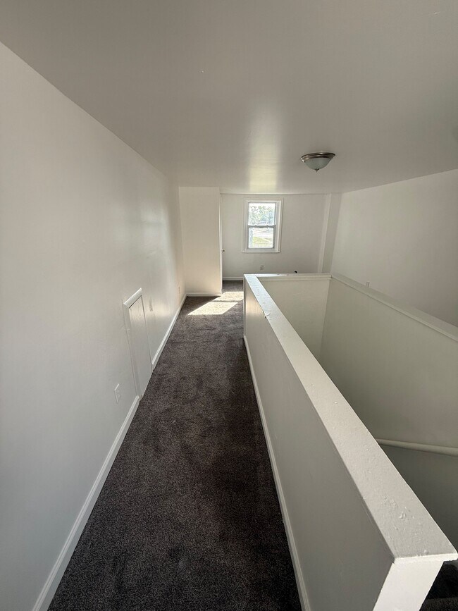 Foto del edificio - 14295 Wade St