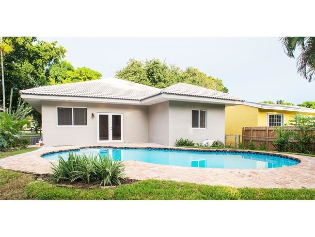 Building Photo - 541 Mokena Dr
