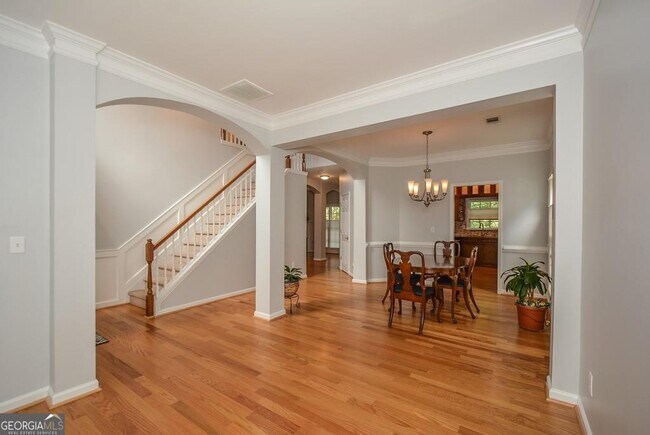 Foto del edificio - 212 Ivy Glen Cir