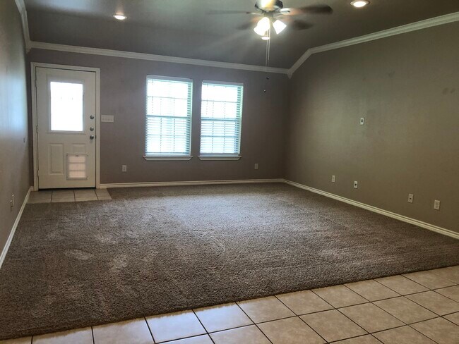 living room - 6916 County Road 1215