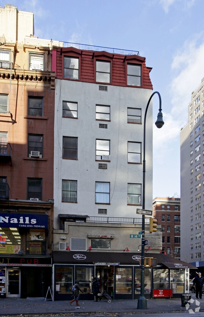 Building Photo - 64-66 Seventh Ave