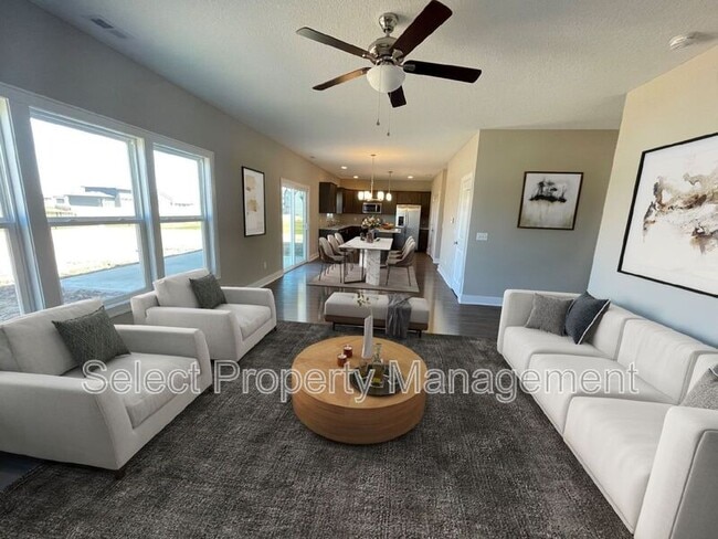 Building Photo - 12367 Speranza Dr