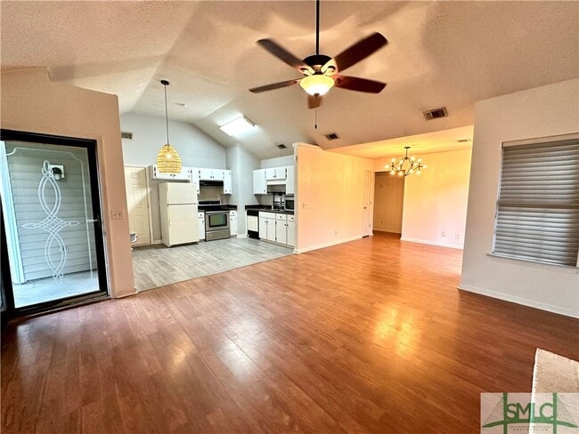 Building Photo - 104 Blue Gill Ln
