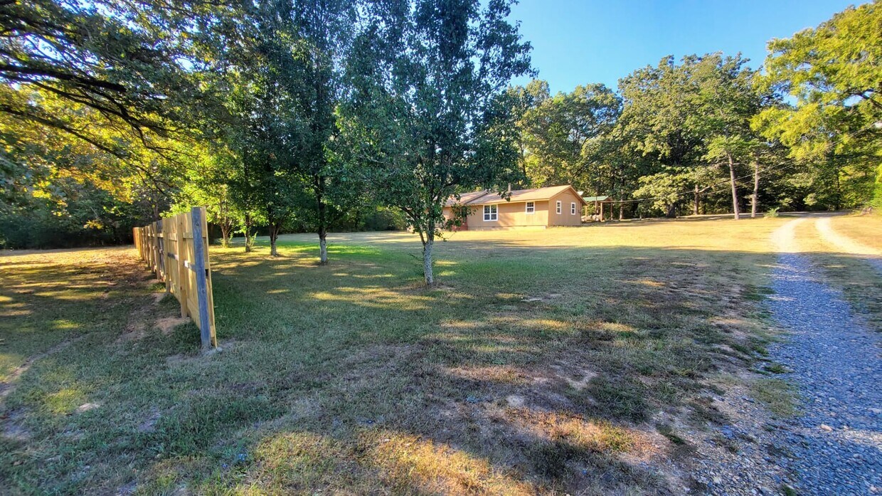 Primary Photo - 19436 Lawson Rd