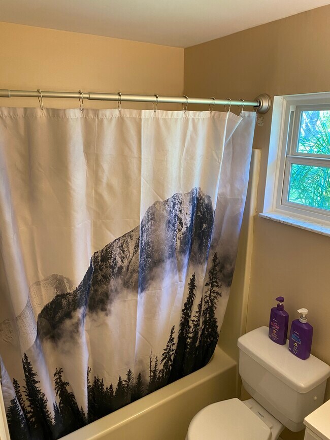 Foto del edificio - 565 Durant St