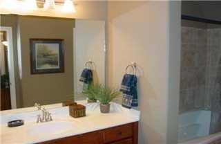 Building Photo - 925 S Lafayette St