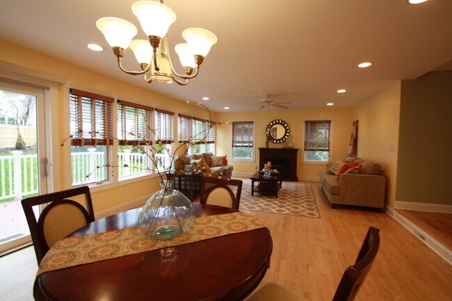 Building Photo - 25 Briant Pkwy