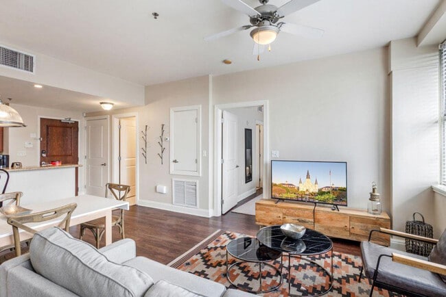 Foto del edificio - 925 Common St