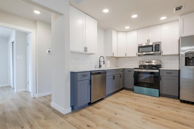 Building Photo - 7410 Brandyridge