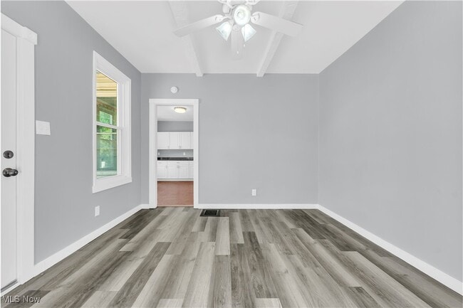 Building Photo - 3116 W 88th St