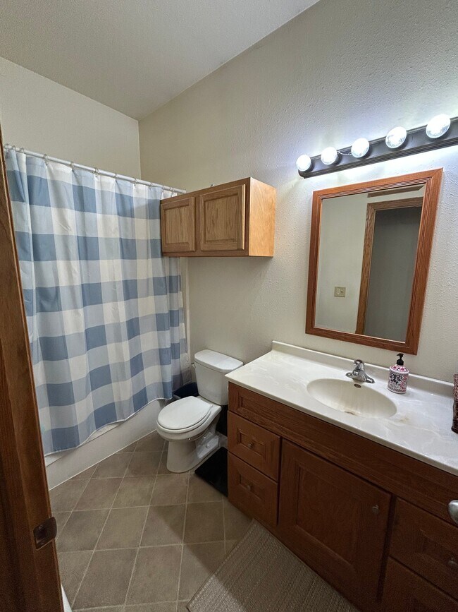Foto del edificio - 5225 W 6th St