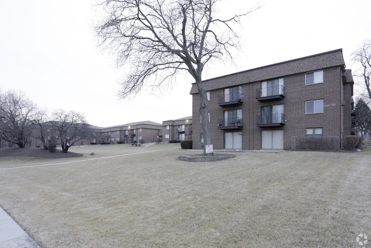 Mill Cove Apartments Apartments in Addison, IL