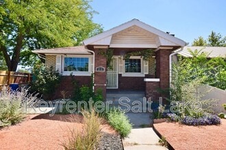 Building Photo - 21 Hartwell Ave