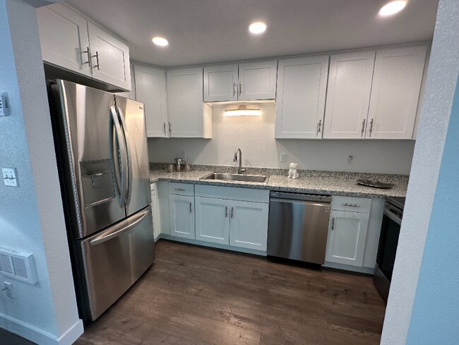 Foto del edificio - 4502 15th Ave SE