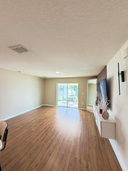 Foto del edificio - 4249 SW Whitebread Rd