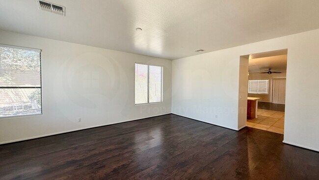 Building Photo - 16232 W Hearn Rd