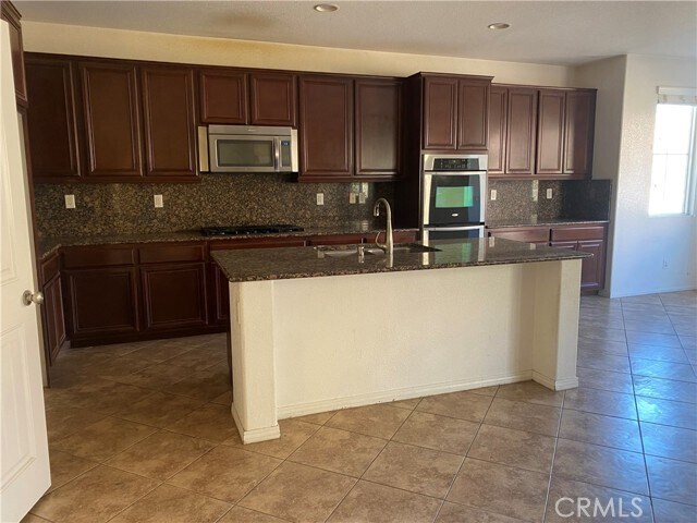 Foto del edificio - 26330 Norma Jean Pl