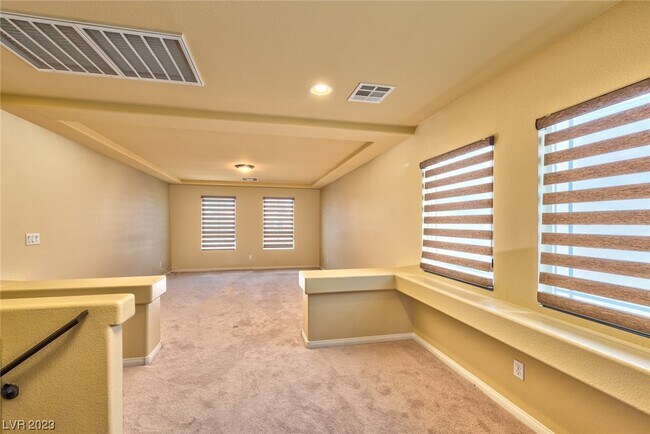 Foto del edificio - 6481 Shawnee Springs Ct